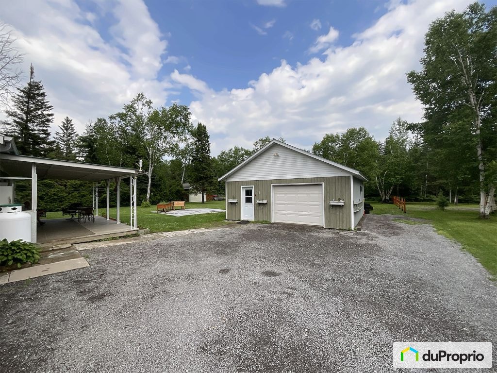 $350,000 - Bungalow for sale in St-David-de-Falardeau — photo 2