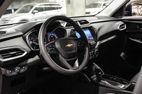 ... Engine: Moteur à 3 cylindres 1.3L L/100Km City: 8.9 L/100Km Hwy: 7.8 Safety Equipment Verrouilla... (image 7)