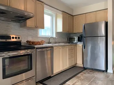 3 Bedroom House | Quiet Residential Neighbourhood
