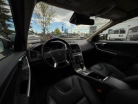 The 2012 Volvo XC60 T6 Platinum represents a flawless blend of Volvo’s stylish first-generation comp... (image 5)