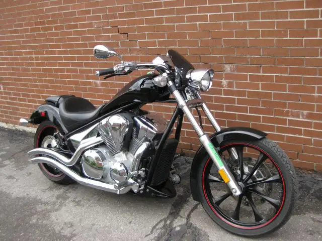 2010 Honda Fury in Street, Cruisers & Choppers in City of Toronto - Image 8