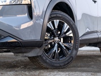 CARGET AUTOMOTIVE is thrilled to offer this 2023 Nissan Rogue SV Midnight Edition, a stylish compact... (image 2)