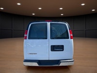 Price includes $1,000 finance credit. Price does not include fees or taxes. Meet the 2024 Chevrolet... (image 6)