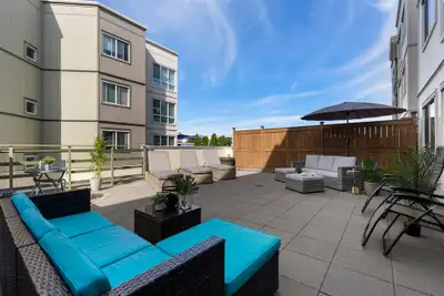 Spacious 2 Bed 2 Bath Condo for Rent in Morgan Crossing! Morgan Crossing is a vibrant and highly des...
