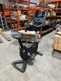 Upright Bike - Life Fitness - 95C with Explore Console City of Toronto Toronto (GTA) Preview