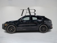 This 2024 Porsche Cayenne Coupe Premium Plus Package is a Canadian vehicle with a clean Carfax repor... (image 7)