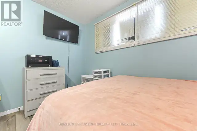 12 DUTCH DRIVE Petawawa, Ontario in Houses for Sale in Petawawa - Image 35