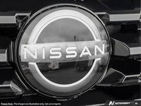 This Nissan Kicks Play has a strong Regular Unleaded I-4 1.6 L/98 engine powering this Variable tran... (image 8)