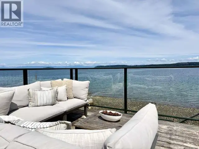 5696 Island Hwy S Union Bay, British Columbia in Houses for Sale in Comox / Courtenay / Cumberland - Image 7
