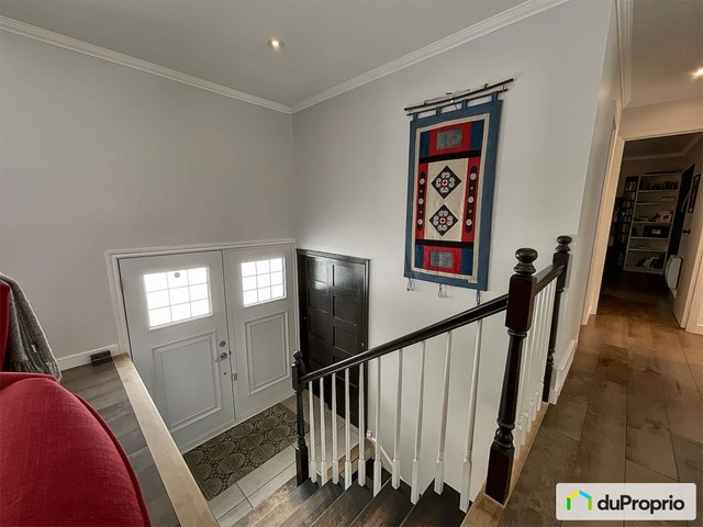 $845,000 - Bungalow for sale in Lorraine — photo 3