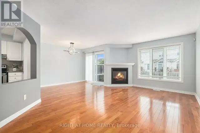 352 SELENE WAY Ottawa, Ontario62866661507074123