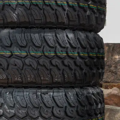 Brand new SURETRAC WIDECLIMBER M/T2 OFF-ROAD TIRES - the best bang for your buck for MUD TIRES! LT28...