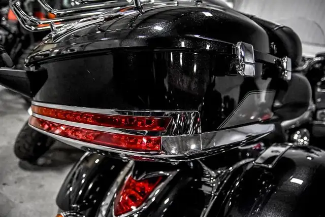2016 Kawasaki Motorcycle Cruiser in Cars & Trucks in Markham / York Region - Image 11