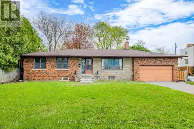 BSMT - 11 GREENBRIAR ROAD Toronto (Bayview Village), Ontario