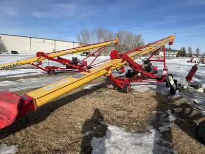 Enhance your grain handling efficiency with this used 2022 Westfield UTX44 u trough auger, available...