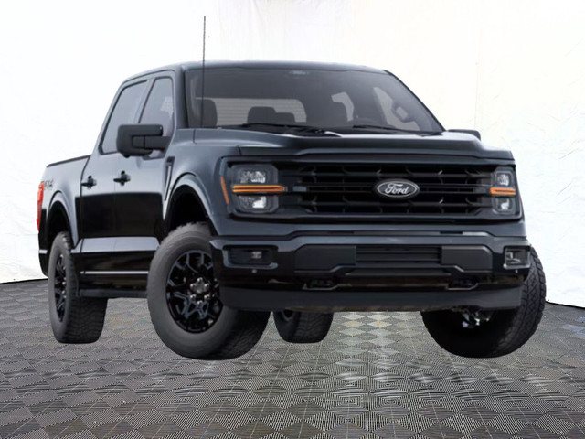 2025 Ford F-150 XLT | BLK APPR PKG | 360 CAMERA | CLASS IV HITCH in Cars & Trucks in Lloydminster - Image 2