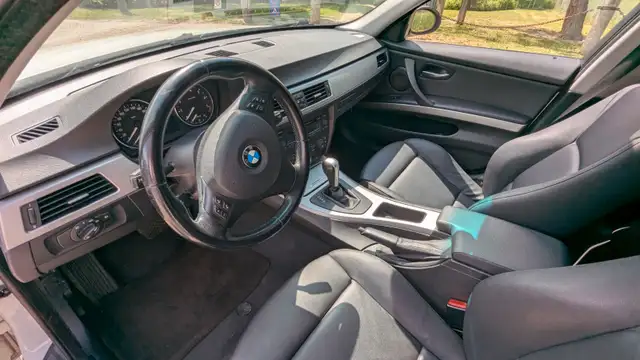 2006 BMW 325xi AWD, 3.0 ltr inline 6 cylinder, automatic62863709736578122