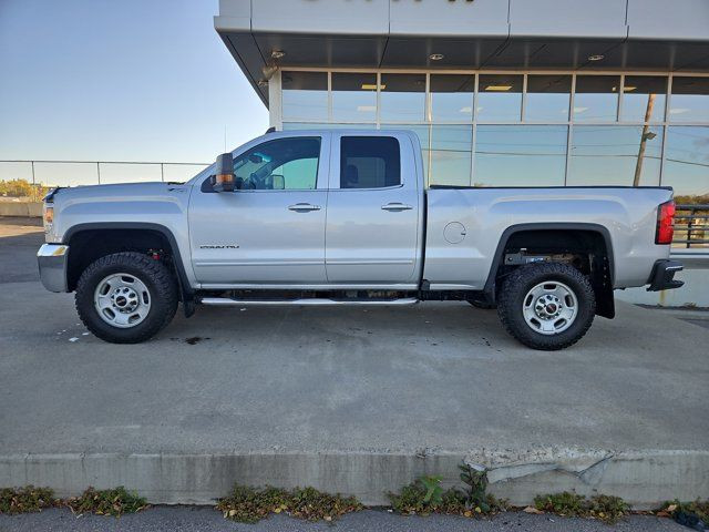 2019 GMC Sierra 2500HD SLE | 6.0L V8 GAS | BLUETOOTH | BACK UP in Cars & Trucks in Calgary - Image 2