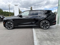55 Diagonal HD Curved Front Display | e-AWD | Sport 1 Package | Super Cruise Equipped | 4-Wheel Stee... (image 4)