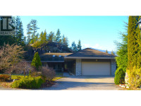 158 STONEGATE DRIVE West Vancouver, British Columbia
