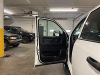 See Dealer Website for Details. Engine: 5.7 (image 9)