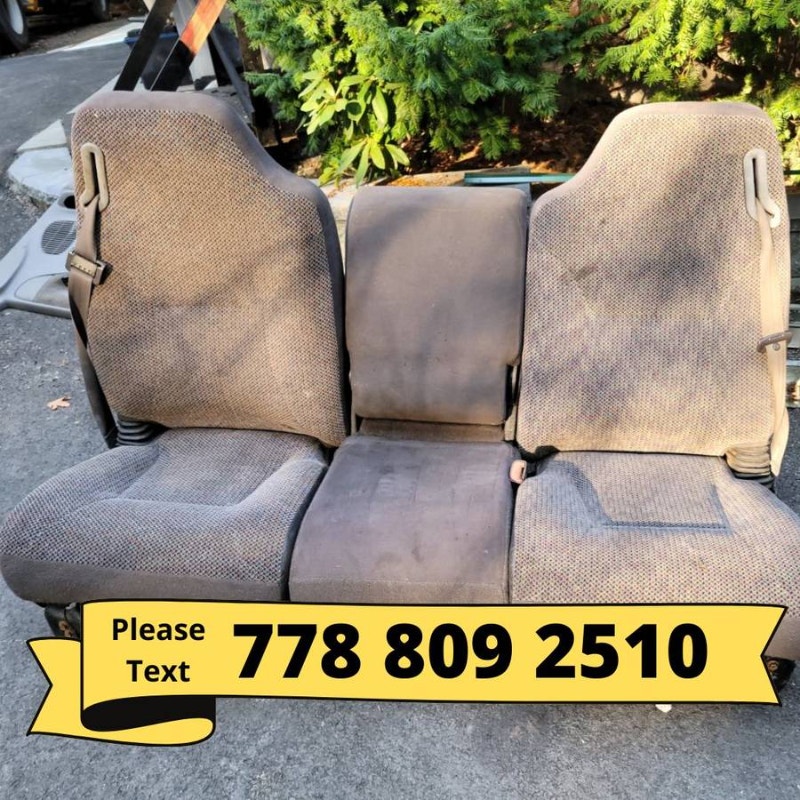 1999 Dodge Cummins grey cloth seats no wear marks Other Parts