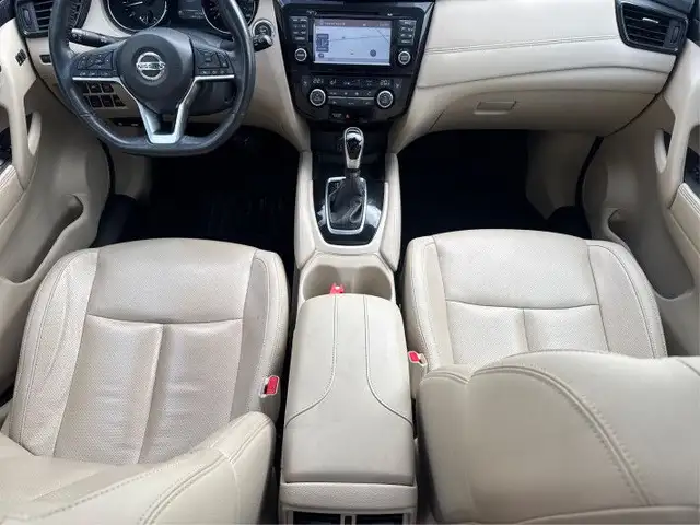 2017 Nissan Rogue SL Platinum - Sunroof - Navigation in Cars & Trucks in Kingston - Image 16
