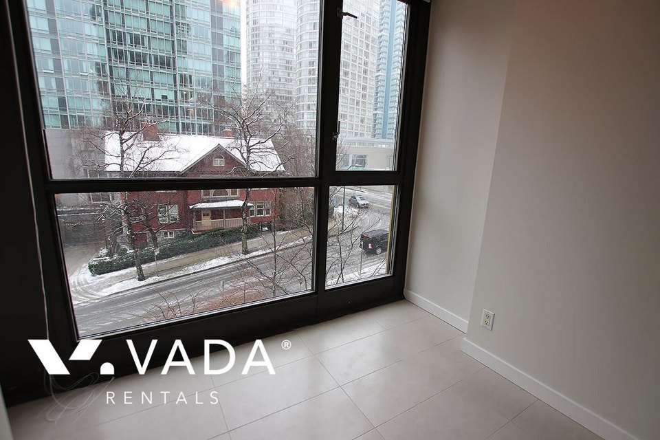 The Lions 1 BR APT Rental 401-1331 Alberni St Vancouver: VADA 5