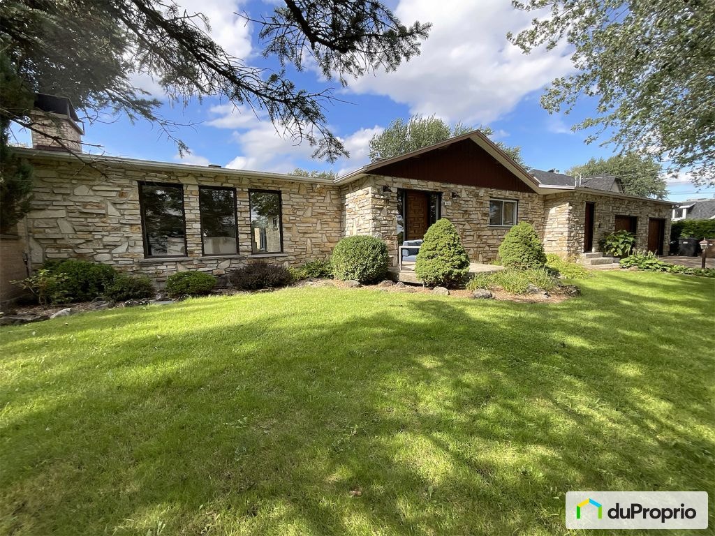 $945,000 - Bungalow for sale in Repentigny (Repentigny) — photo 2