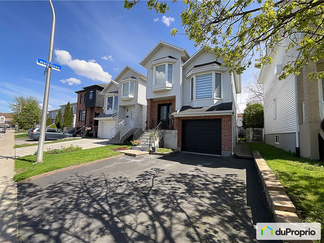 $699,000 - 2 Storey for sale in Ste-Dorothee dans Maisons à vendre  à Laval/Rive Nord - Image 2