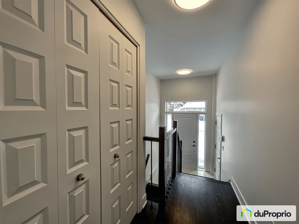 $798,000 - Bungalow for sale in Mirabel (St-Janvier) — photo 3
