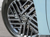 This Nissan Sentra has a trusty Regular Unleaded I-4 2.0 L/122 engine powering this Variable transmi... (image 9)