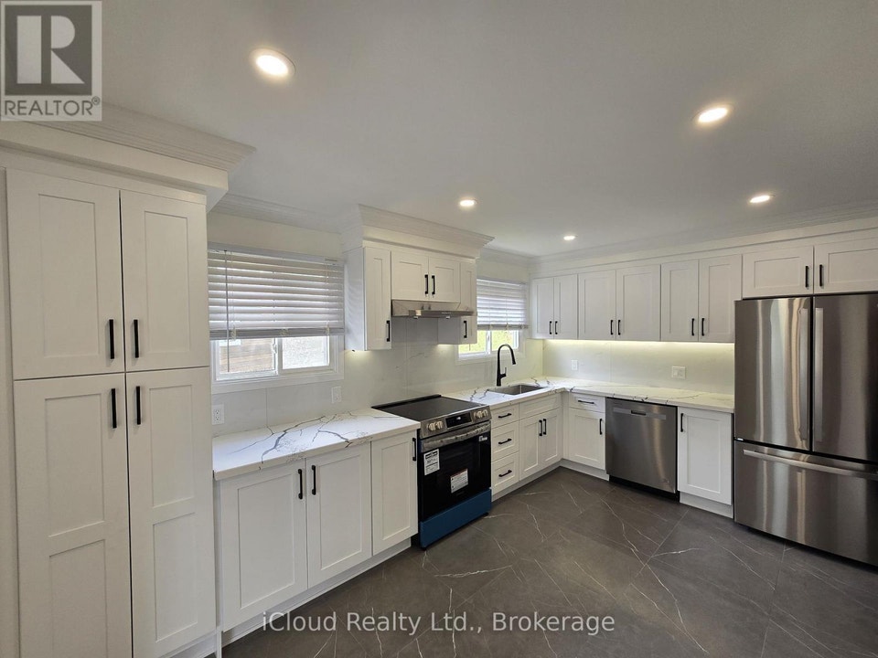 UPPER - 2636 CRYSTALBURN AVENUE Mississauga (Cooksville), Ontari 2
