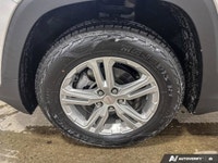 Navigate with assurance in this 2022 GMC Terrain SLE, showcasing intelligent driver-assist technolog... (image 8)