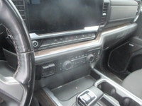 Built to handle hard work and long highway runs with equal ease, this 2024 Chevrolet Silverado 1500... (image 5)