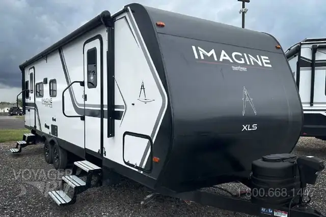 2026 Grand Design Imagine XLS 25RLE in Travel Trailers & Campers in Kelowna - Image 10