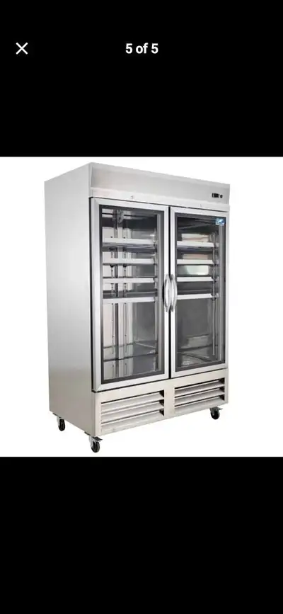 RÉFRIGÉRATEUR EN ACIER INOXYDABLE AVEC PORTES VITRÉES 49”, View more