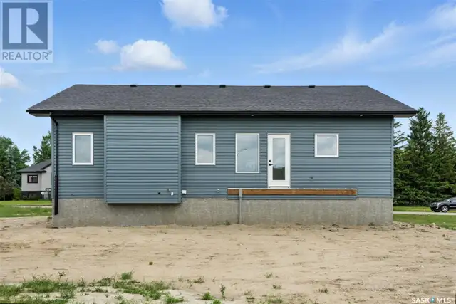 210 2nd AVENUE S Waldheim, Saskatchewan62865718068097121