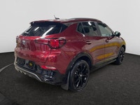 Welcome to Capital GMC! Check out this vehicle's pictures, features, options and specs, and let us k... (image 4)