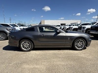 AMVIC Licensed Dealer * Heated Front Seats * Power Driver Seat * Ambient Interior Lighting * Cruise... (image 9)