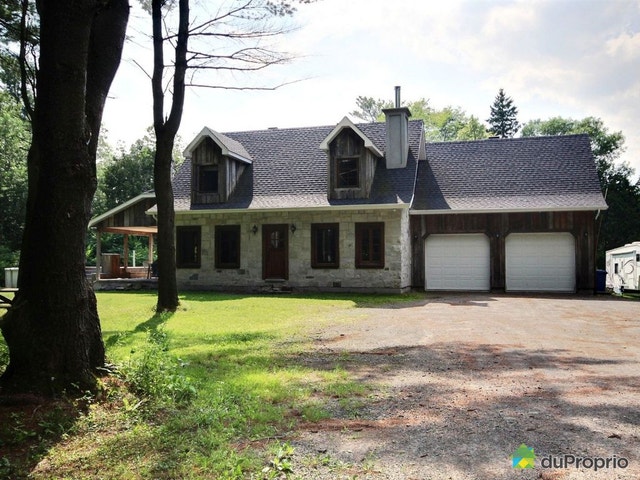 $1,500,000 - 1 1/2 Storey for sale in Lachute — photo 1