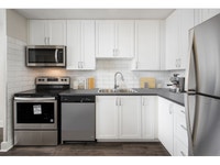About WaveryLease Now & Get 6 Months FREE Parking! Open House: Every Tuesday from 2:00 - 4:00 PMYour... (image 3)
