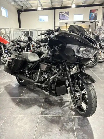 Oppotunity doesn't knock it RUMBLES!!! Looking for a Have you always wanted a Harley? PRICE INCLUDES...