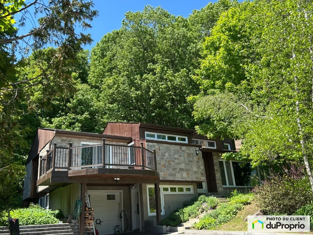 $749,000 - 2 Storey for sale in Rigaud — photo 1