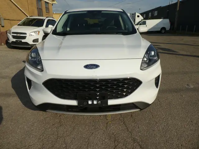 2021 Ford Escape SE AWD in Cars & Trucks in Mississauga / Peel Region - Image 3
