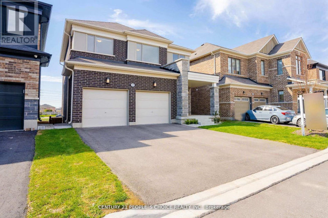 17 DOLUCCI CRES Brampton, Ontario in Houses for Sale in Mississauga / Peel Region - Image 3