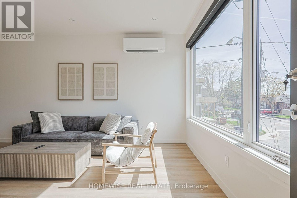 3 - 159 LOCKSLEY AVENUE Toronto (Briar Hill-Belgravia), Ontario 3