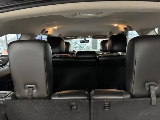 2014 Nissan Pathfinder 2WD 4dr SL in Cars & Trucks in Longueuil / South Shore - Image 13