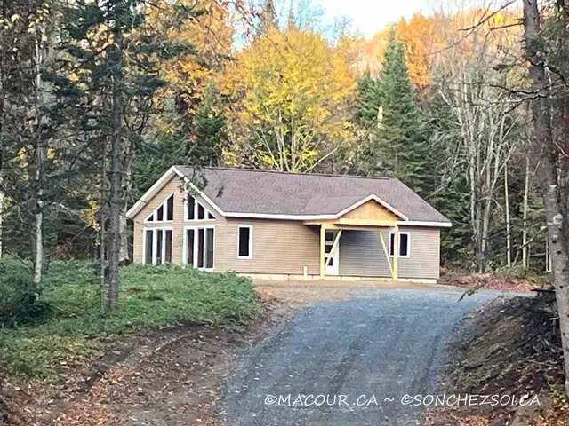 Maison / chalet 26x40. PRIX GARANTIE JUSQU'EN JUIN 2028. $BUDGET