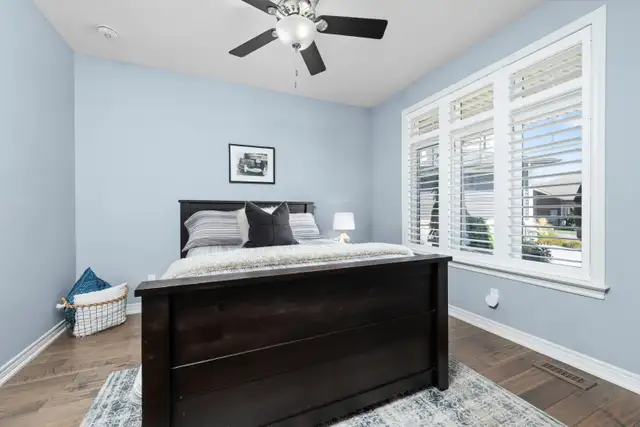 House for Sale in Other in St. Catharines - Image 11